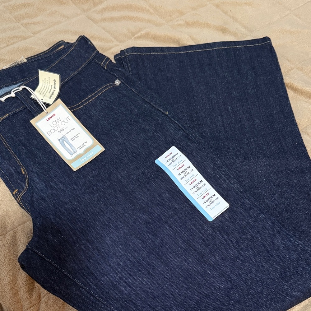NWT Levi's Women's Indigo Boot Cut Jeans